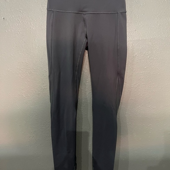 Lululemon high rise leggings with mesh size 6 - Picture 10 of 14